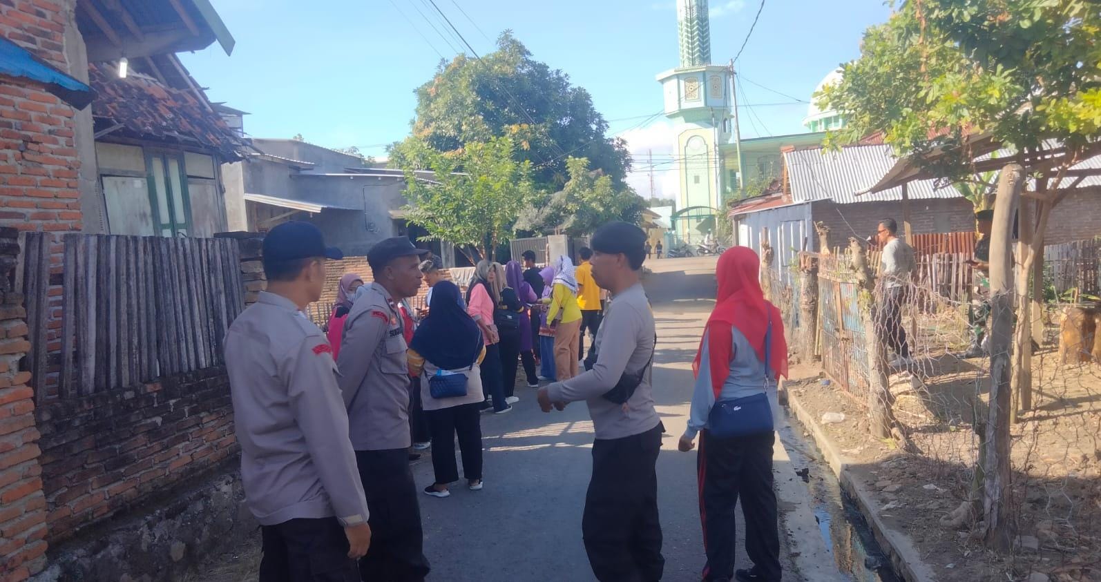 Lomba Desa Tingkat Kabupaten, Polsek Bolo dan Koramil Gotong Royong Bersama Masyarakat