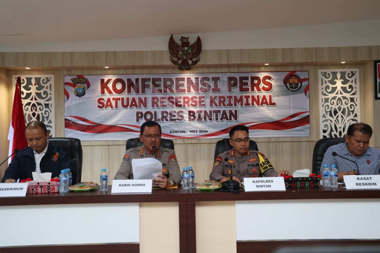Polda Kepri Bersama Polres Bintan Adakan Konfrensi Pers, Pengungkapan Pemalsuan Surat Tanah di Kabupaten Bintan