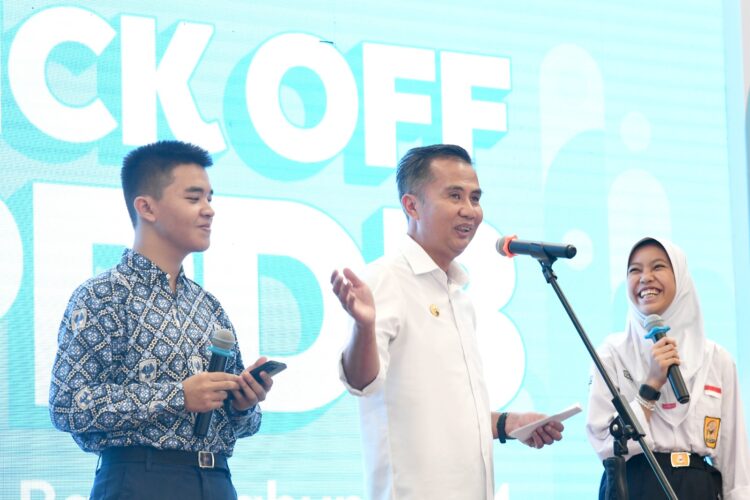 Kick Off PPDB Jabar 2024 Bey Machmudin: Tak Ada "Titip Titipan"