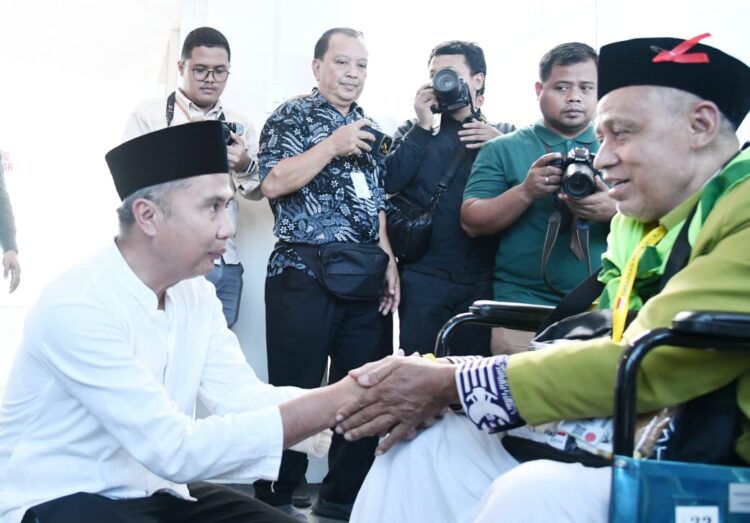 Bey Machmudin Lepas Keberangkatan Jemaah Haji dari Bandara Kertajati