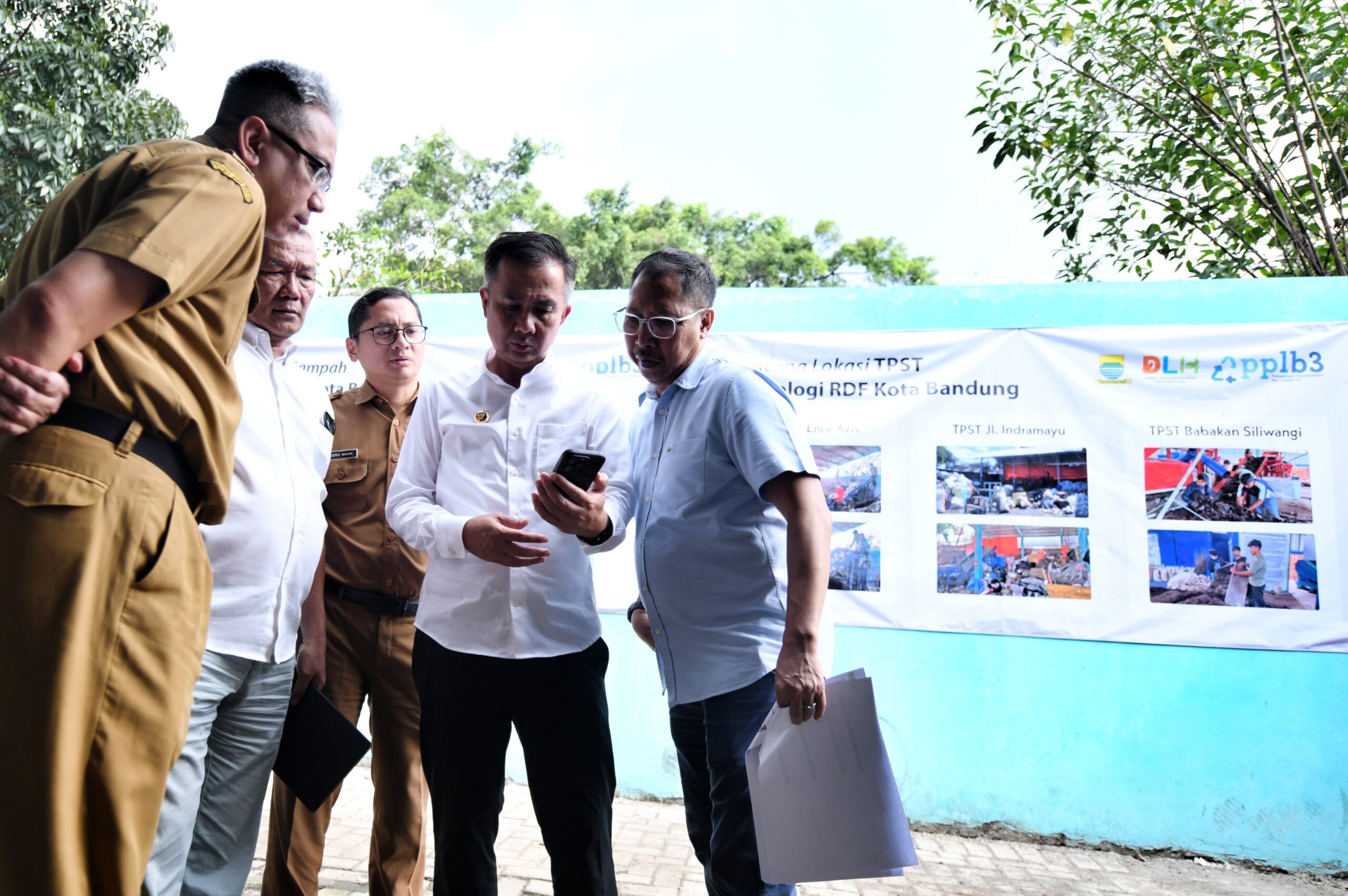 Bey Machmudin Minta Kabupaten Kota Akselerasi TPS3R