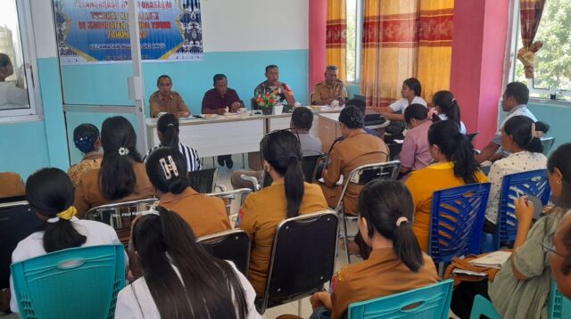Babinsa Koramil 01/lewa Hadiri Rapat Loka Karya Mini Lintas Sektor