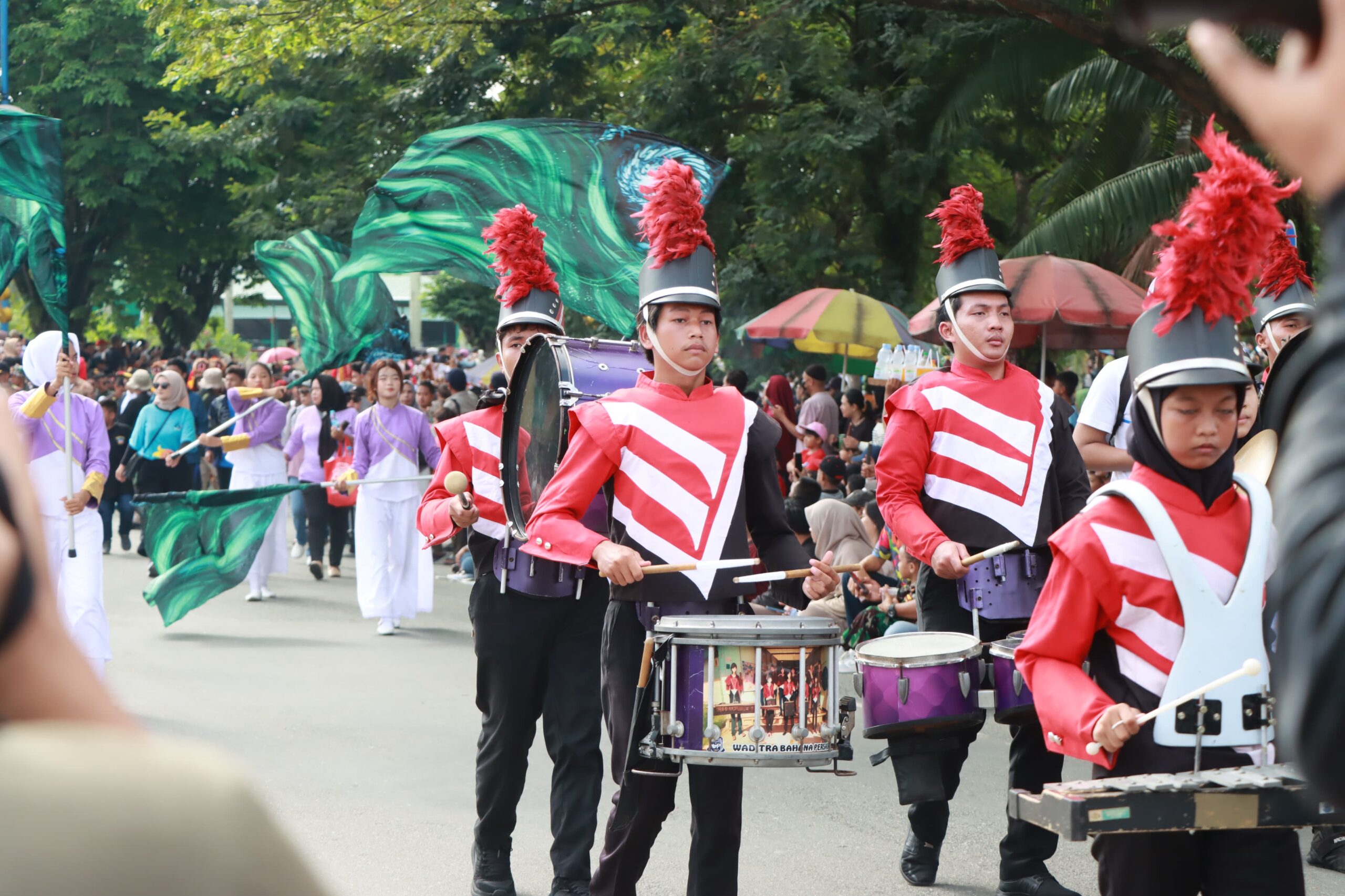Kirab Dan Display Drumband Latsitardanus Ke- 44 Di Kota Samarinda