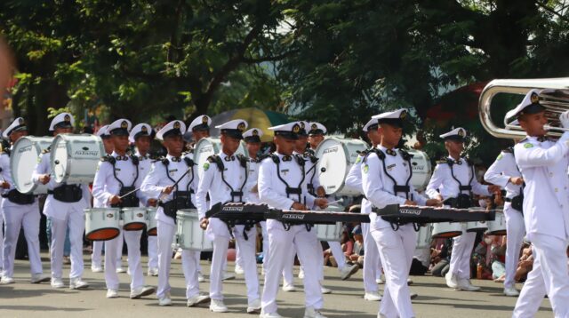 Kirab Dan Display Drumband Latsitardanus Ke- 44 Di Kota Samarinda,