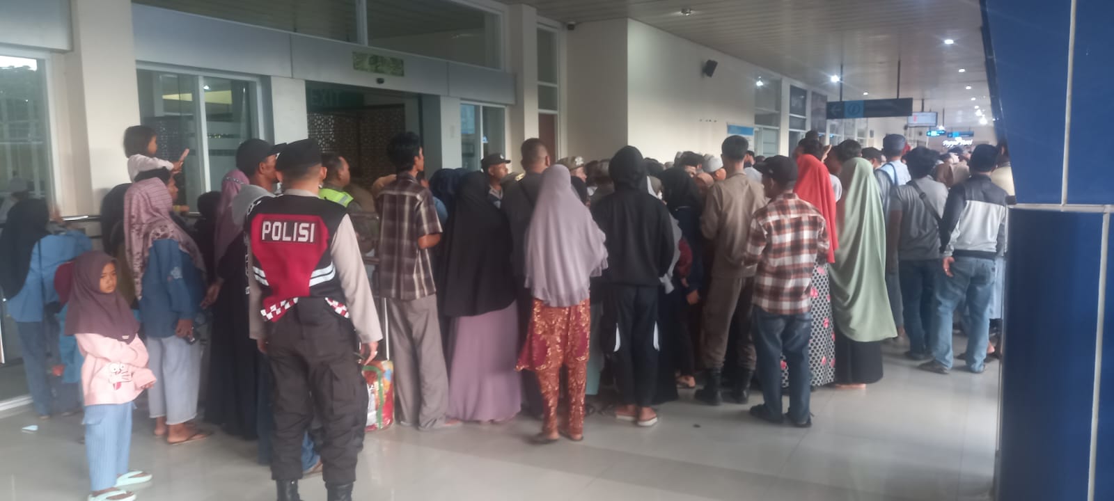 Unit PAM Obvit Polres Bima Laksanakan Pengamanan Keberangkatan Calon Jamaah Haji