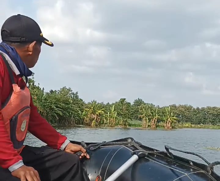 Ngangsu di Waduk, Pria Lenyap Dalam Pencarian Tim SAR Ngawi