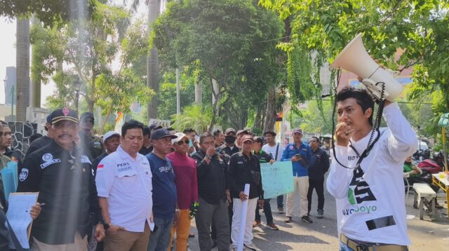 Dinilai Pembredelan Pers, PWDPI DPW & DPC JATIM Tolak Isi RUU Pennyiaran Oleh DPR RI
