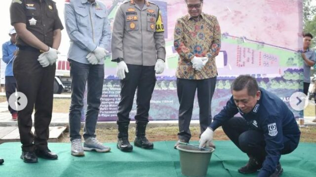 Fasilitasi Aspirasi Masyarakat, Forkopimda Kabupaten Karawang Bersama KIIC Bangun Area Aspirasi