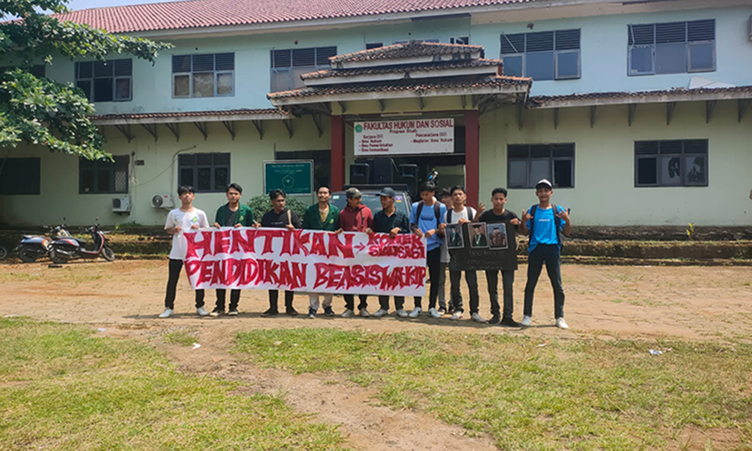 Aksi Jilid II Gabungan Mahasiswa dan Alumni di UNMA Banten, Korlap Yana: PBMA Diminta Segera Ambil Sikap