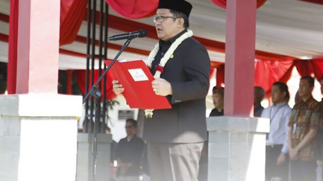 Bupati Ade Sugianto Lantik 2.466 PPPK