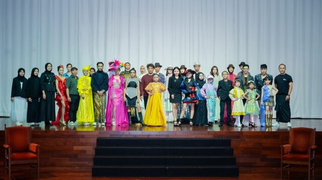 5 Tahun Hiatus, Value of Indonesia (VOI) Fashion Day 2024 Siap Digelar di Bulan Juli VOI Fashion Day 2024 Angkat Tema “Victorian Splendor”