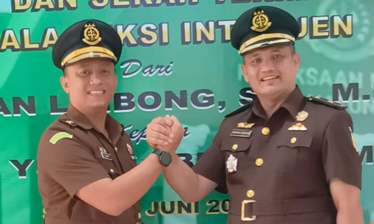 Kajari Natuna laksanakan Sertijab dan Pelantikan Pejabat Baru