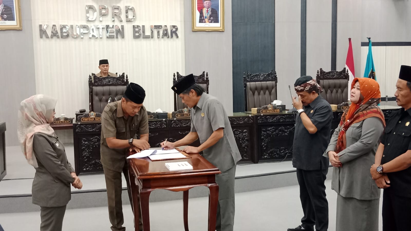 DPRD Kabupaten Blitar Mengesahkan Rancangan Peraturan Daerah tentang Rencana Pembangunan Jangka Panjang Daerah Tahun 2025-2045