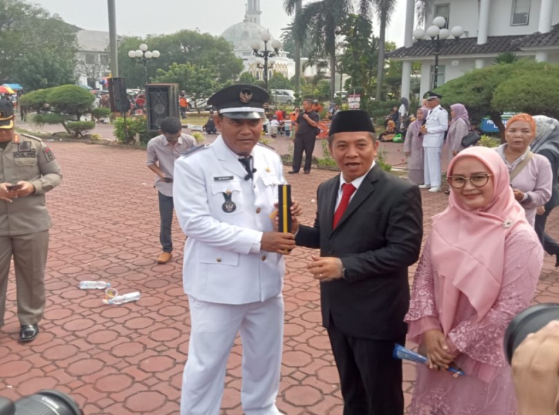 Babinsa dan Kelompok Tani Umatana Bersinergi untuk Ketahanan Pangan Melalui Pompanisasi