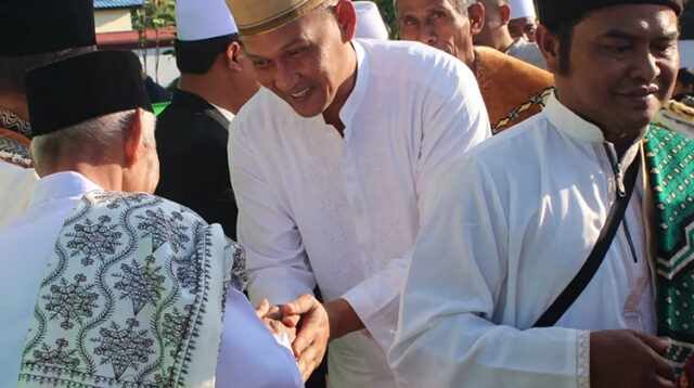 Dandim Bersama Forkopimda Kabupaten Sumba Timur Hadiri Sholat Idul Adha