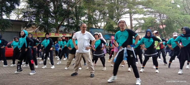 H. Ivan Dicksan Hasannudin Membangun Sinegritas, Memasyarakatkan Olahraga dan Mengolahragakan Masyarakat