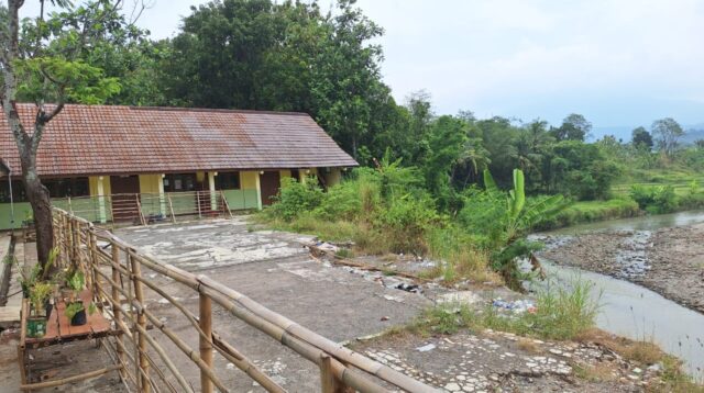 Pemda Segera Tangani Kerusakan SDN Neglasari Conggeang