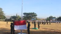 Kodim 1601/Sumba Timur Gelar Upacara Bendera Sebagai Upaya Memelihara Nasionalisme