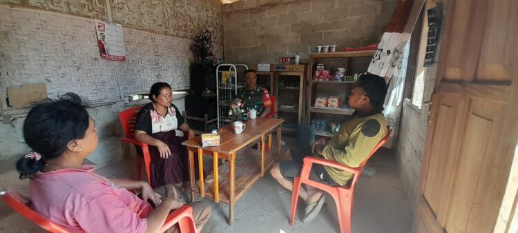 Terus Jaga Hubungan Baik, Babinsa Serda Syamsurijal Laksanakan Komsos Dengan Warga Binaan