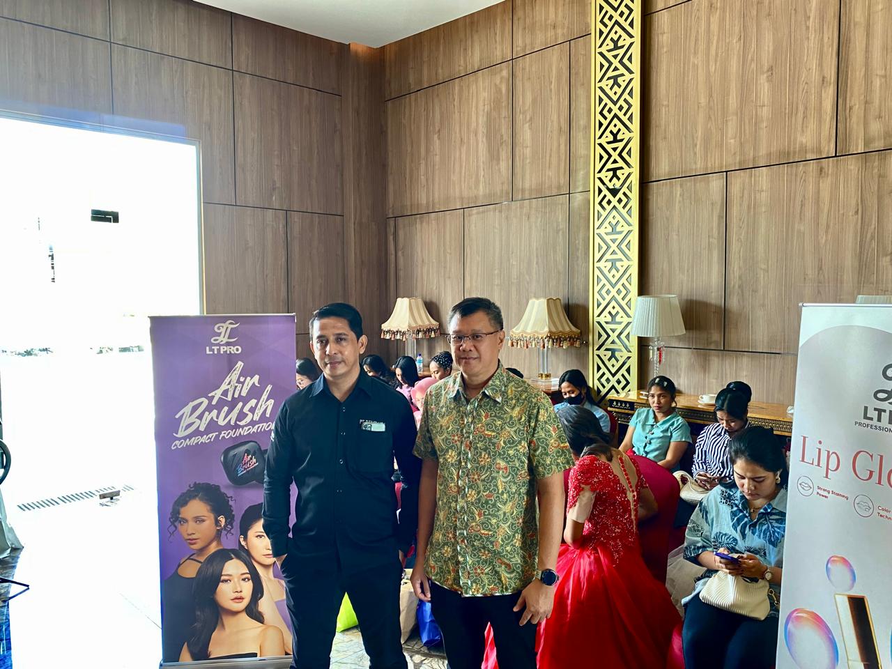 Hadirkan Galih Pamungkas, LT Pro Gelar Workshop "Modern Make Up" Di Swissbell Hotel