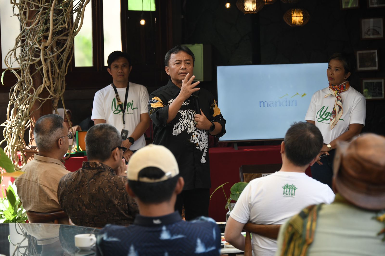 Jawa Barat Targetkan Kunjungan Wisatawan Tahun 2024 Tembus 100 Juta