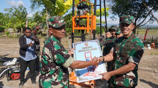 Pangdam IX/Udayana Resmikan Sumur Bor di Kupang Timur, Dorong Kesejahteraan Masyarakat