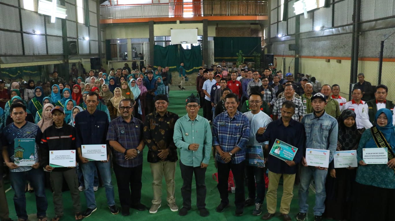 Masyarakat Kabupaten Bandung Dukung Kebijakan 13 Program Prioritas Kang DS Dilanjutkan