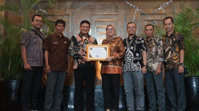 Optimal Manfaatkan Layanan SKK, Kabupaten Bandung Raih Penghargaan dari BKN RI