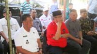 Berikan Santunan Kepada Korban Tenggelam, Pj. Bupati Turut Berduka Cita Berikan Santunan Kepada Korban Tenggelam, Pj. Bupati Turut Berduka Cita