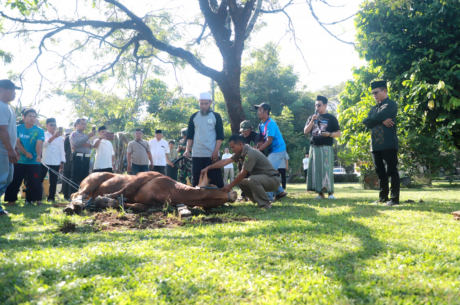 Kang DS Sebut Hari Raya Idul Adha 1445 H Momen Saling Memberi dan Saling Membantu Kepada Sesama