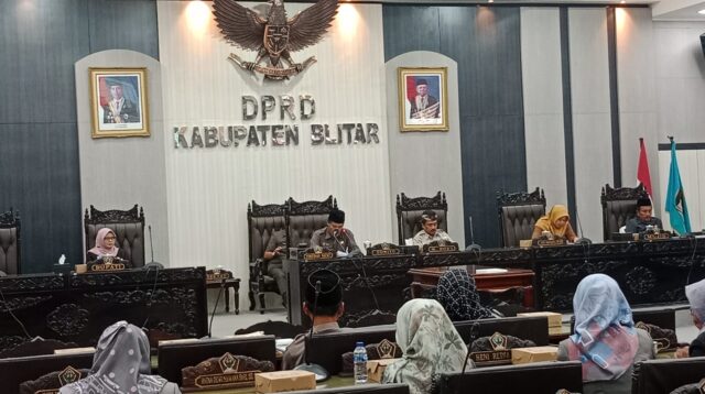 Rapat Paripurna DPRD Kabupaten Blitar Membahas 5 Agenda Penting