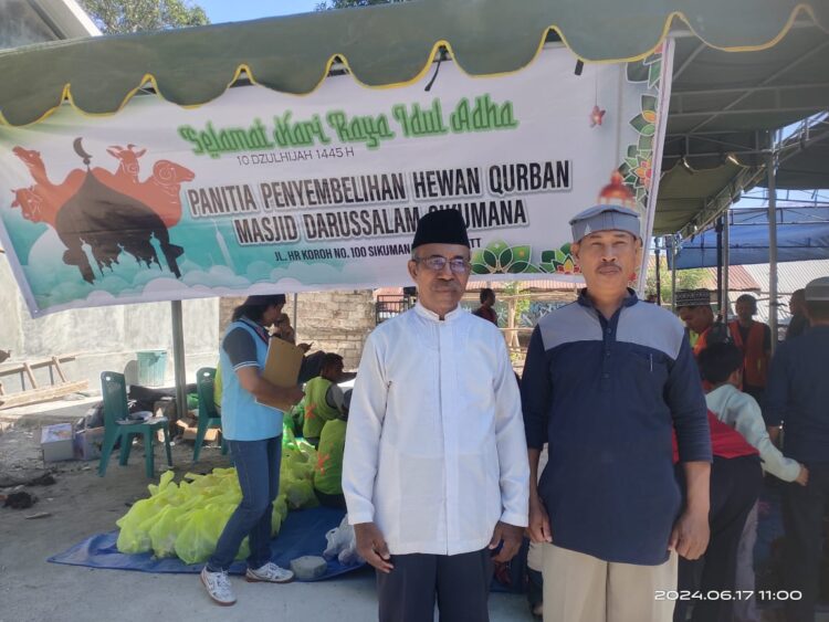 Masjid Darussalam Sikumana, Berbagi Berkah Idul adha, Lewat Daging Kurban