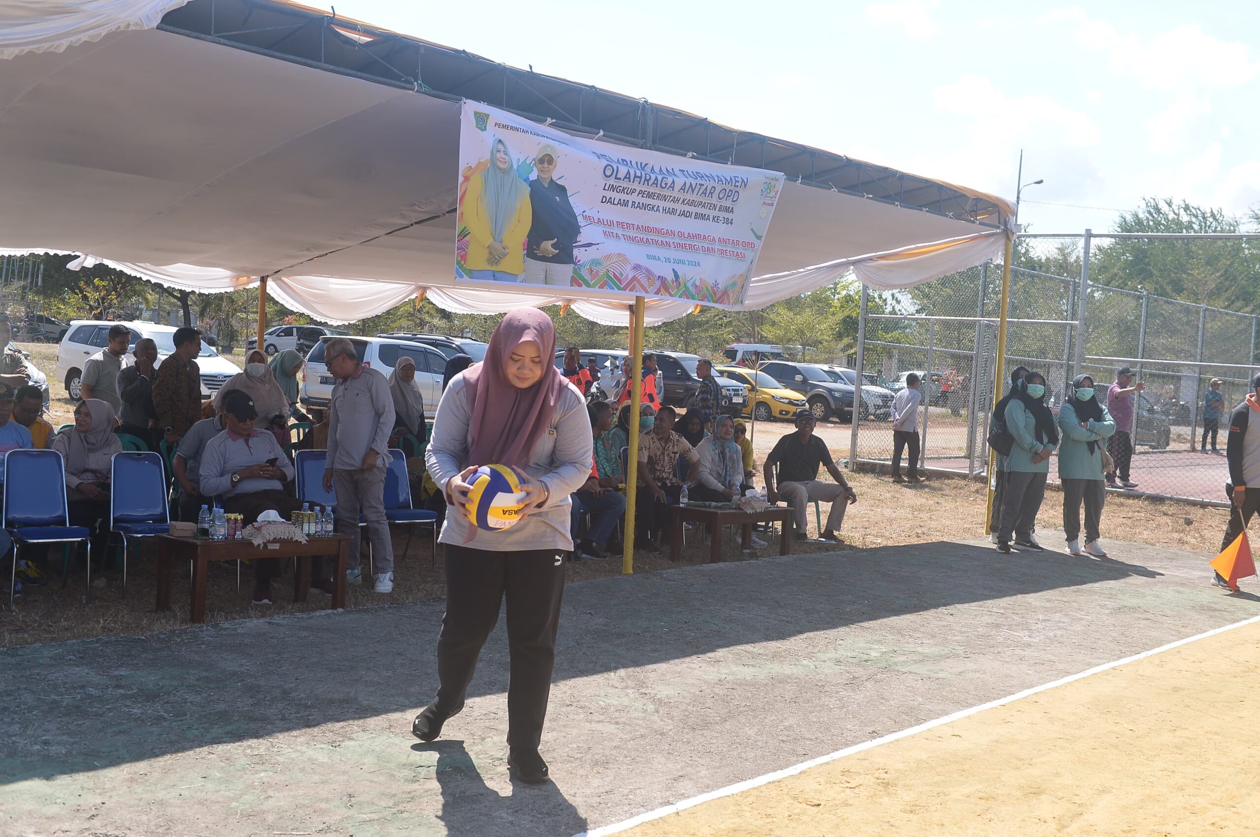 Pertandingan Olahraga Antar OPD Pemkab Bima Dimulai
