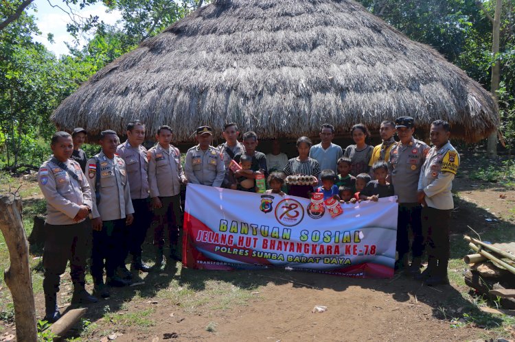 Peduli Stunting, Polres SBD Gencarkan Bantuan Kemanusiaan Jelang HUT Bhayangkara Ke-78 Peduli Stunting, Polres SBD Gencarkan Bantuan Kemanusiaan Jelang HUT Bhayangkara Ke-78