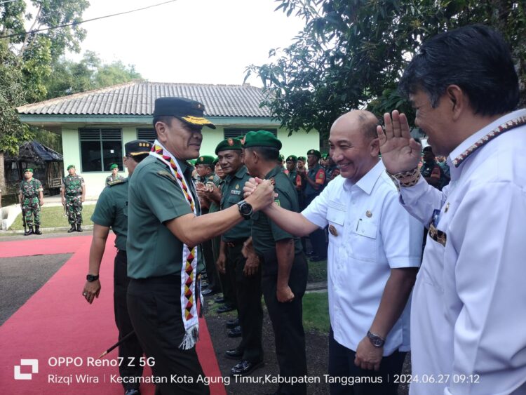 Pj. Bupati Tanggamus Menghadiri Kunjungan Kerja Danrem 043/Gatam ke Kodim 0424/Tanggamus