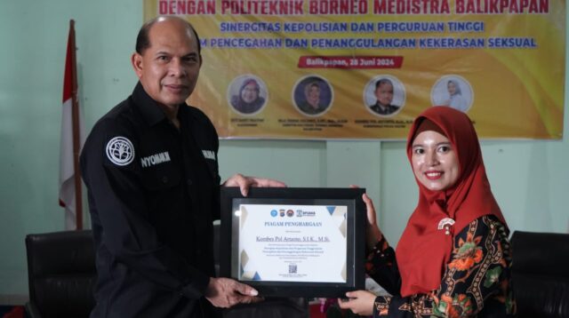 Cegah dan Tanggulangi Kekerasan Seksual, Bidhumas Polda Kaltim Gelar Sosialisasi di Politeknik Borneo Medistra Balikpapan.