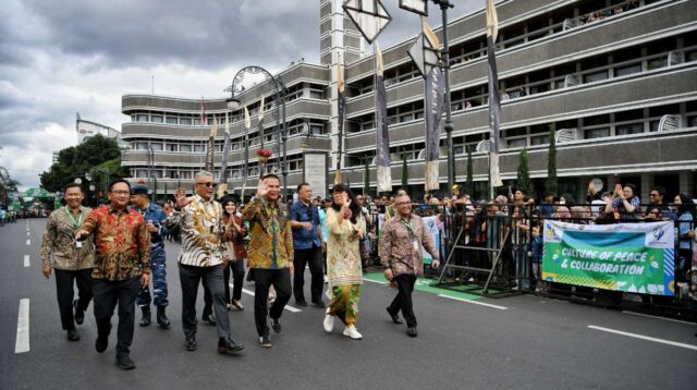 Asia Africa Festival 2024, Bey Machmudin Gelorakan Spirit Dasa Sila Bandung
