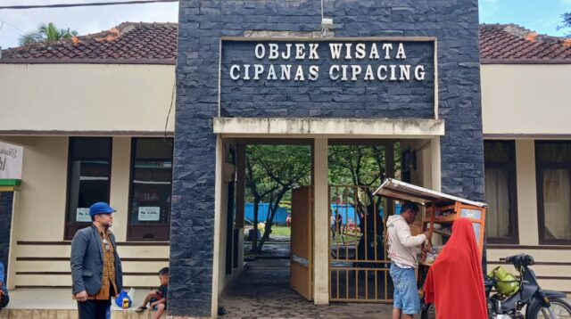 Objek Wisata Cipanas Cipacing