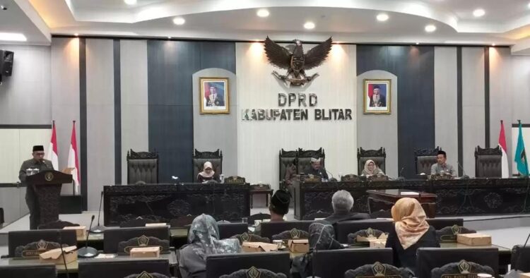 DPRD Kabupaten Blitar Gelar Paripurna Penyampaian Laporan Hasil Pansus RPJPD