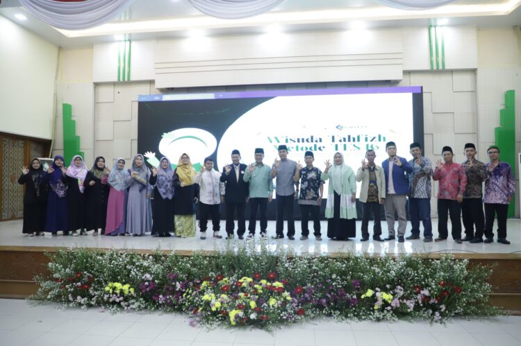 Wisuda Tahfizh Al-Qur'an, Bupati Dadang Supriatna: Menumbuhkembangkan Minat Baca Al-Qur'an