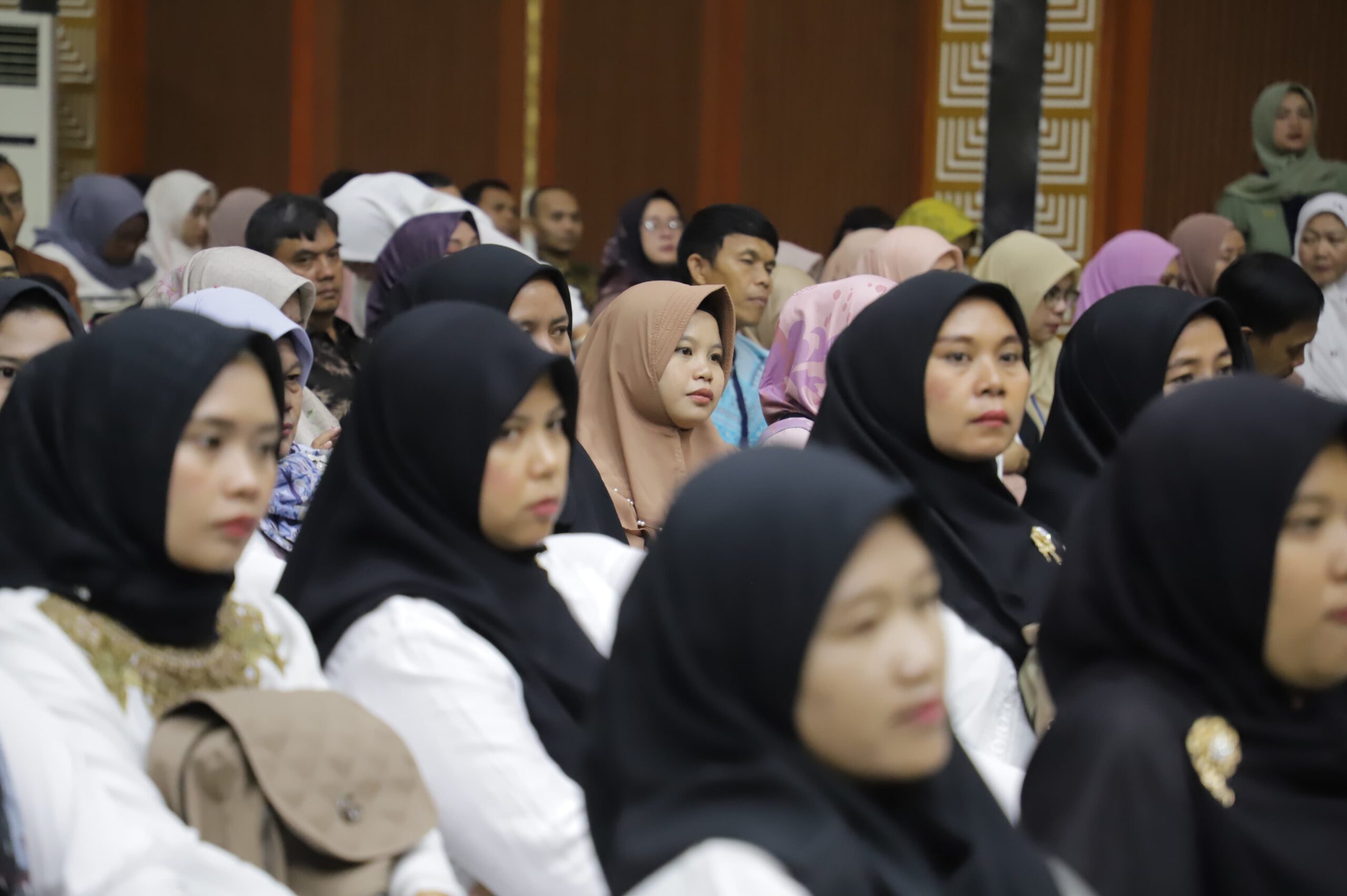 Wisuda Tahfizh Al-Qur'an, Bupati Dadang Supriatna: Menumbuhkembangkan Minat Baca Al-Qur'an