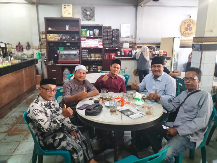 Diskusi Ringan Bersama Abu Ahmada Senator DPD-RI Terpih Periode 2024-2029 di Banda Aceh