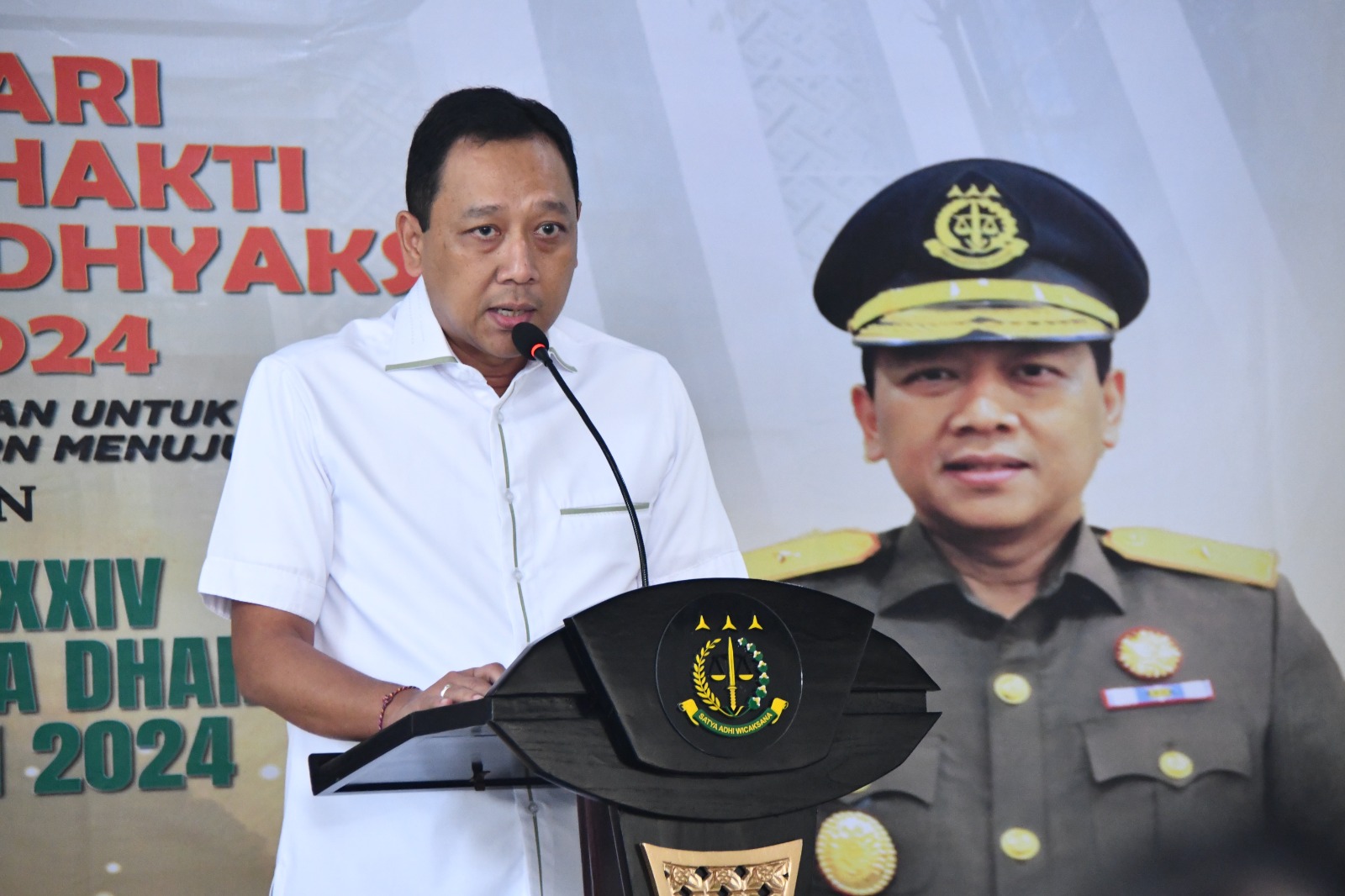 Kejati Jabar Gelar Acara Bakti Sosial Operasi Katarak Dalam Rangka Memperingati Hari Bhakti Adhyaksa Ke-64 Dan Hut Ikatan Adhyaksa Dharmakarini KE-XXIV