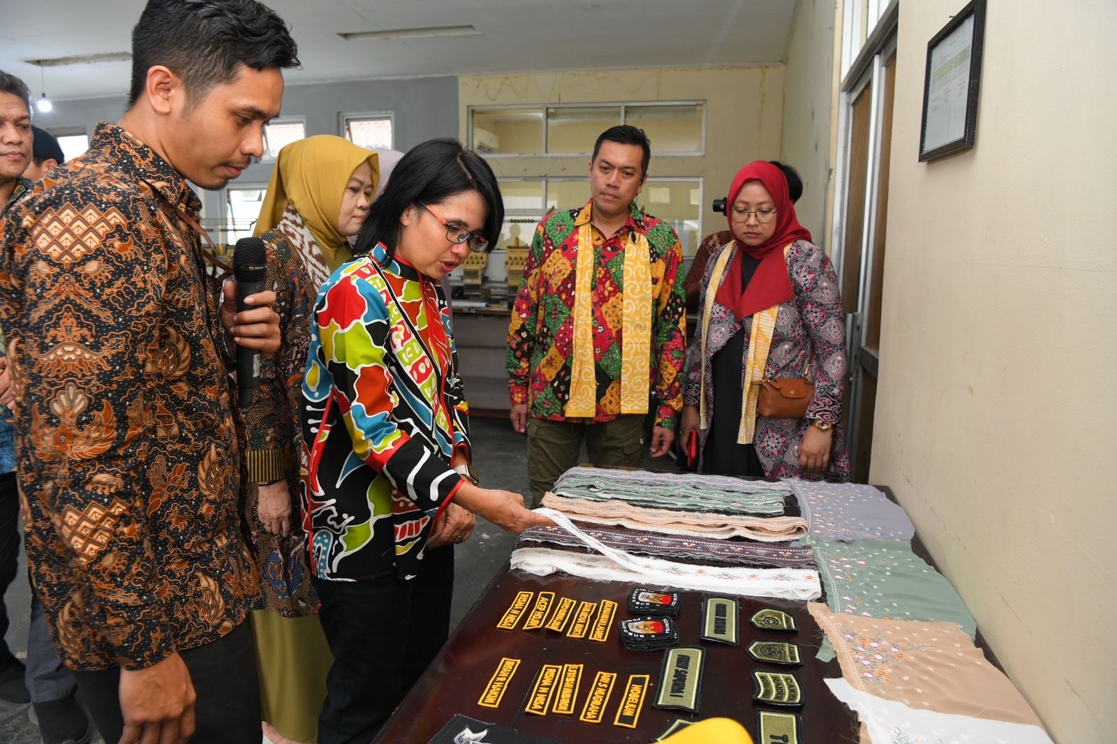 Luncurkan Layanan Batik di Tasikmalaya, Amanda Soemedi: Momentum Tingkatkan Pelayanan kepada Industri Kecil dan Menengah