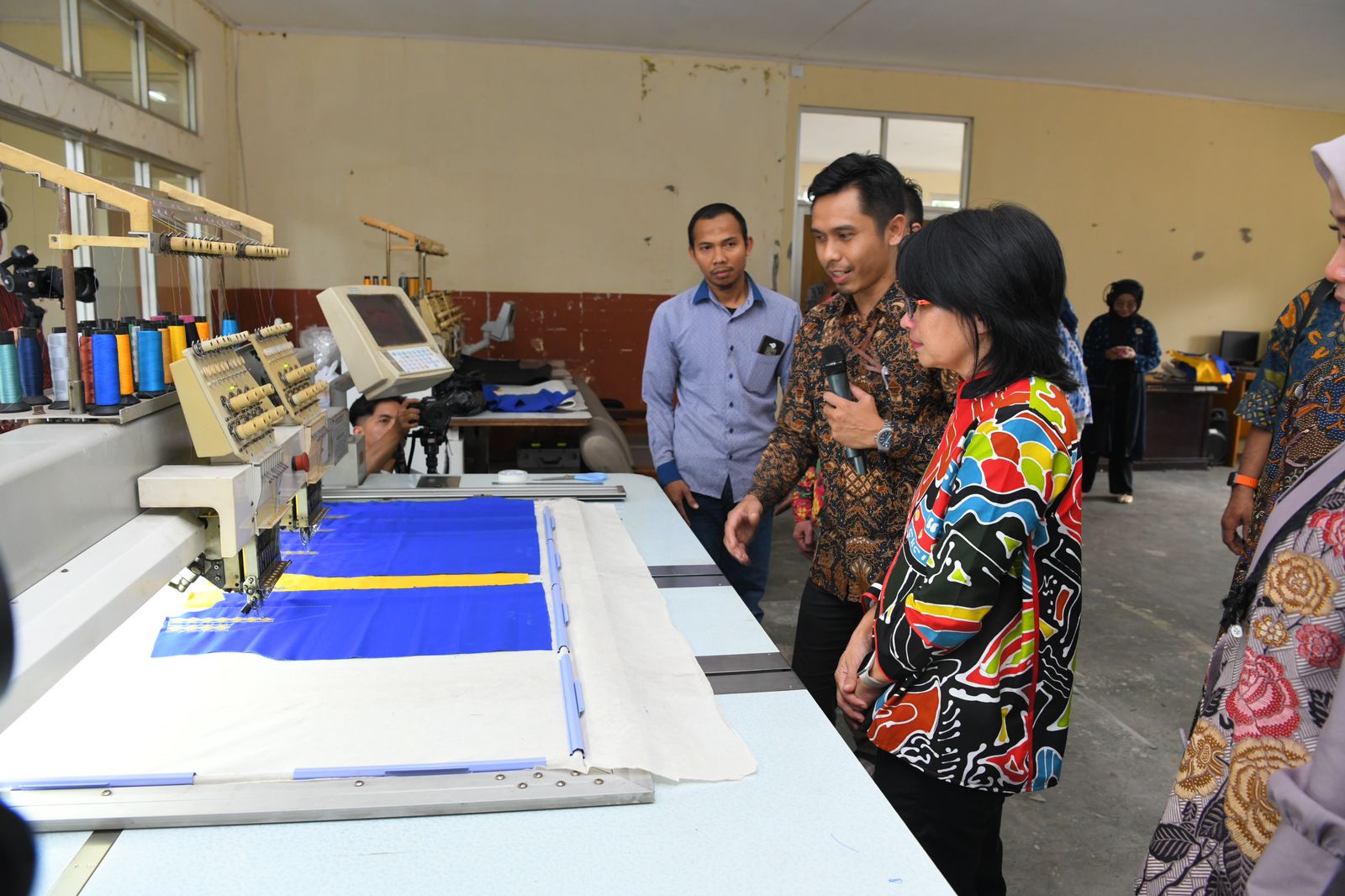 Luncurkan Layanan Batik di Tasikmalaya, Amanda Soemedi: Momentum Tingkatkan Pelayanan kepada Industri Kecil dan Menengah