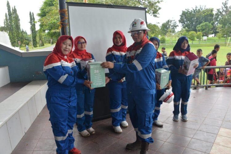Pertamina EP Prabumulih Field Berikan Sosialisasi dan Simulasi Penanganan Kebakaran ke Persatuan Wanita Patra Zona 4 Pertamina EP Prabumulih Field Berikan Sosialisasi dan Simulasi Penanganan Kebakaran ke Persatuan Wanita Patra Zona 4
