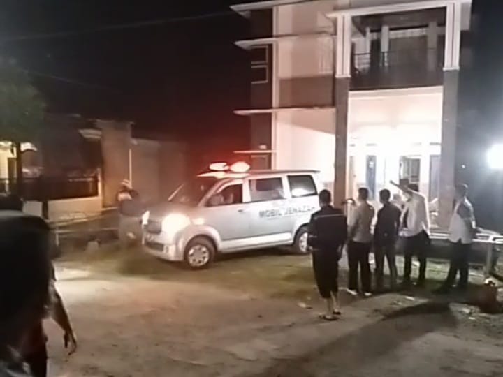 Mayat Membusuk Dalam Rumah Kejutkan Warga Ponorogo