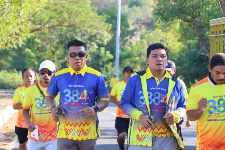 Kapolres Bima AKBP Eko Sutomo S.I.K.M.I.K., Ikut Lomba Lari 10 KM