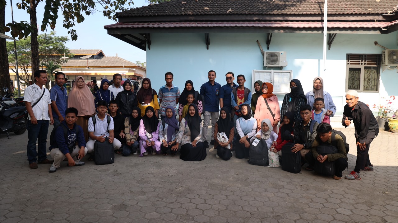 Bukit Asam (PTBA) Berangkatkan 22 Penerima Beasiswa Bidiksiba ke Perguruan Tinggi