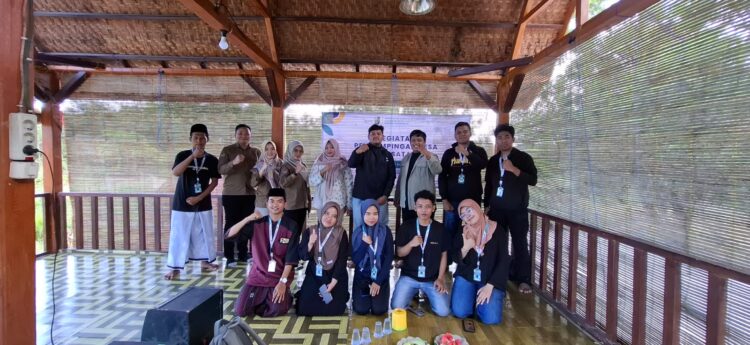 Posko 1 KKN Kampus IAIN MADURA di Desa Astapah Bersama Pihak Disporabudpar Kabupaten Sampang Melakukan Pendampingan Pengembangan Desa Wisata 